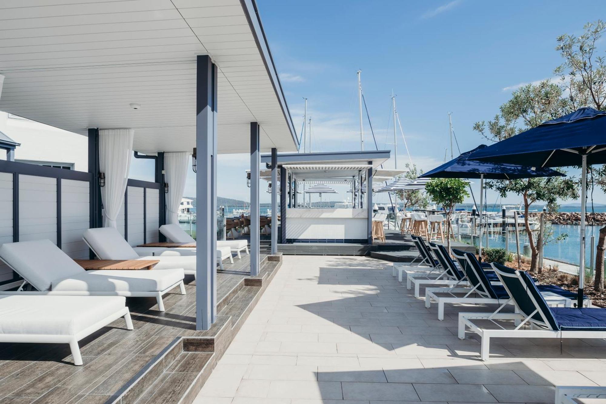 Anchorage Port Stephens Hotel Corlette Ngoại thất bức ảnh